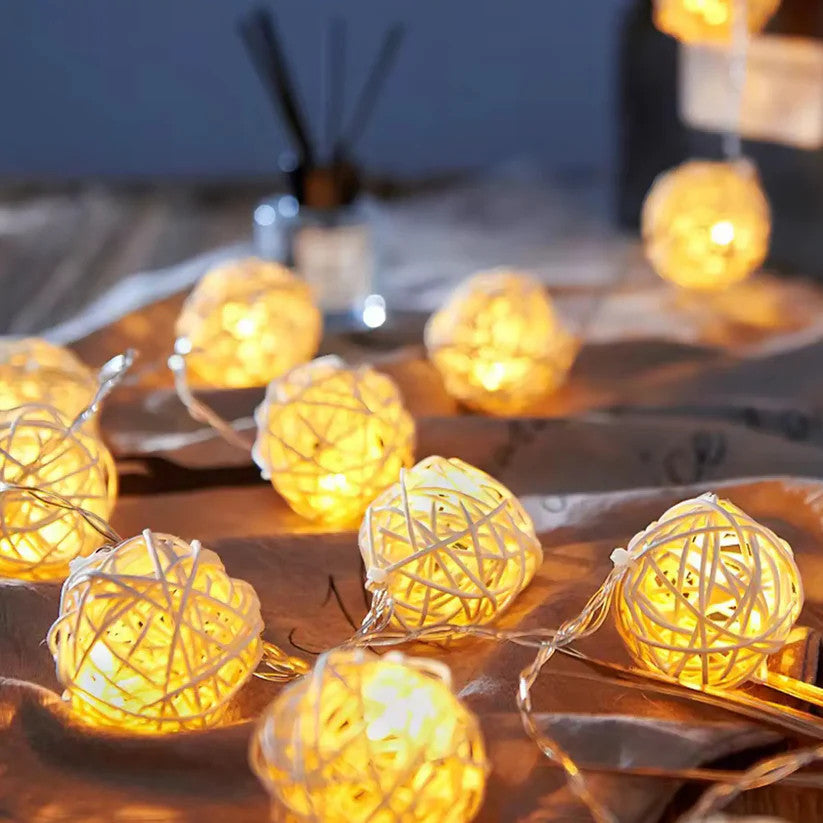 1 Set of Yellow 5cm Rattan Cane 50 Ball Battery Power LONG 5m String Lights Christmas Gift Home Wedding Party Bedroom Decoration Table Centrepiece Cart Online